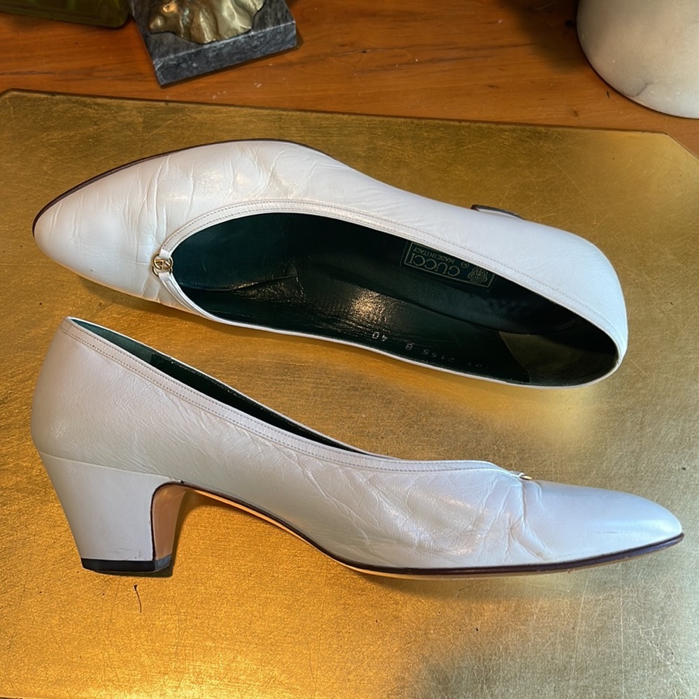 Gucci Logo Heels in Bright White Leather | ULTRA RARE! - Picture 11 of 16